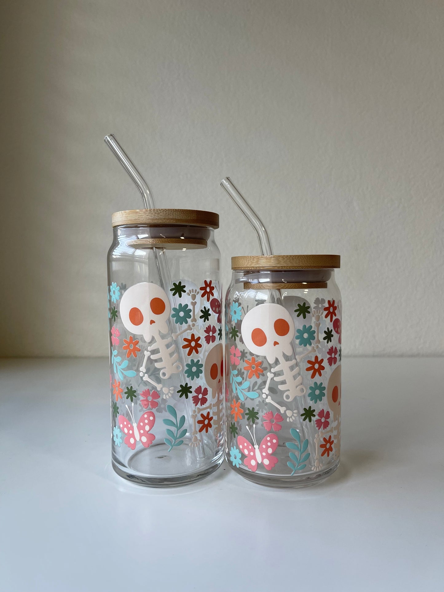 Flower & butterflies skellie